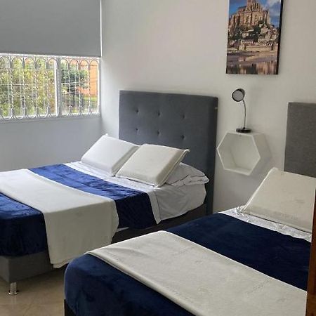 C Hotelera Rey.Es Bogota Buitenkant foto